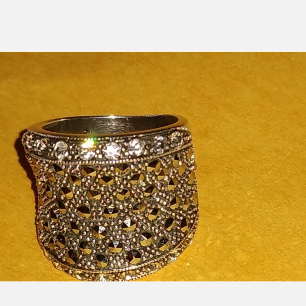 Big Vintage Sterling & Marcasite Ring, multi Row of Black&whi Diamond  Wide Band - Picture 7 of 10